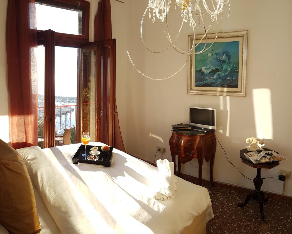 Hotel Mignon Trieste Exterior photo